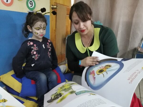 ¿Son importantes las abejas?Lanzan Libro el “Dulce Zumbido” en