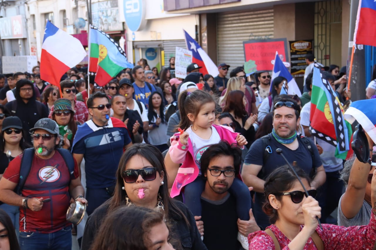 "No tenemos que ser ingenuos": Mesa de Unidad Social de Antofagasta rechaza acuerdo por 'convención constitucional' - El Diario de Antofagasta