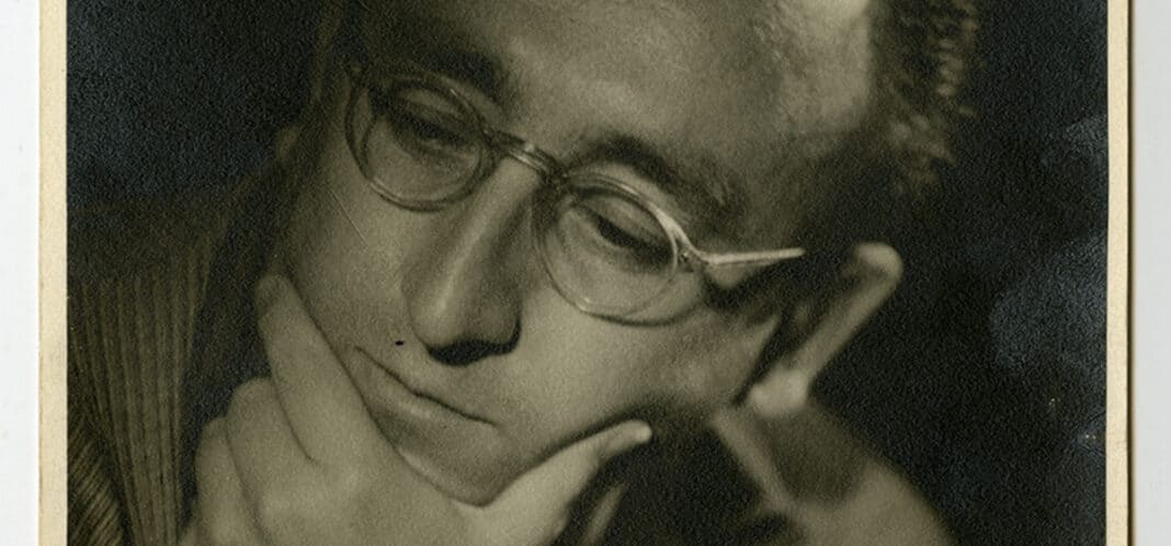 etrato de Andrés SAbella, Santiago 19 de enero de 1943. Fotógrafo Tito Vásquez.