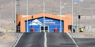 Entrada de la mina Escondida
