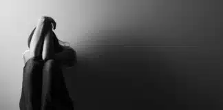 Senales de alerta para prevenir el suicidio Como detectar los indicios y buscar ayuda