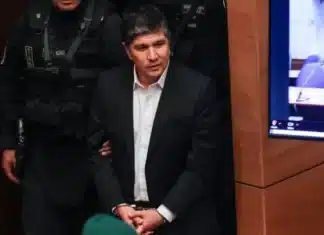 Rebajan medida cautelar a Manuel Monsalve: Queda solamente con Arresto Domiciliario Nocturno Formalizacion de Manuel Monsalve 768x432 1