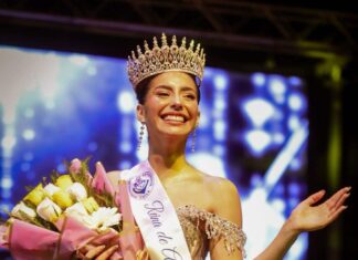 “Desde chiquitita lo soñé y hoy se cumplió”: Pilar Santander es la nueva Reina de Antofagasta en el 147° aniversario de la ciudad WhatsApp Image 2026 02 10 at 21.31.29 e1770779426798