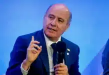 Ministro Quiroz confirmó que no se alcanzará el “equilibrio fiscal” al finalizar el gobierno de José Antonio Kast Jorge Quiroz ICARE 1 768x432 1