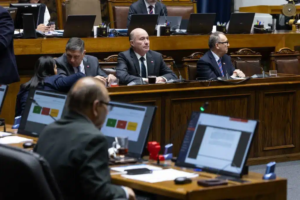 Megarreforma del Gobierno se aprueba por estrecho margen: así votaron los Senadores de la Región de Antofagasta – El Diario de Antofagasta