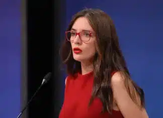 Camila Vallejo acusó “cobardía” del Presidente Kast ante Javier Milei camila vallejo