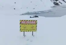 3 muertos: 7 montañistas son arrastrados por un deslizamiento de nieve en Los Andes siete montanistas son arrastrados por deslizamiento de nieve en los andes tres de ellos murieron